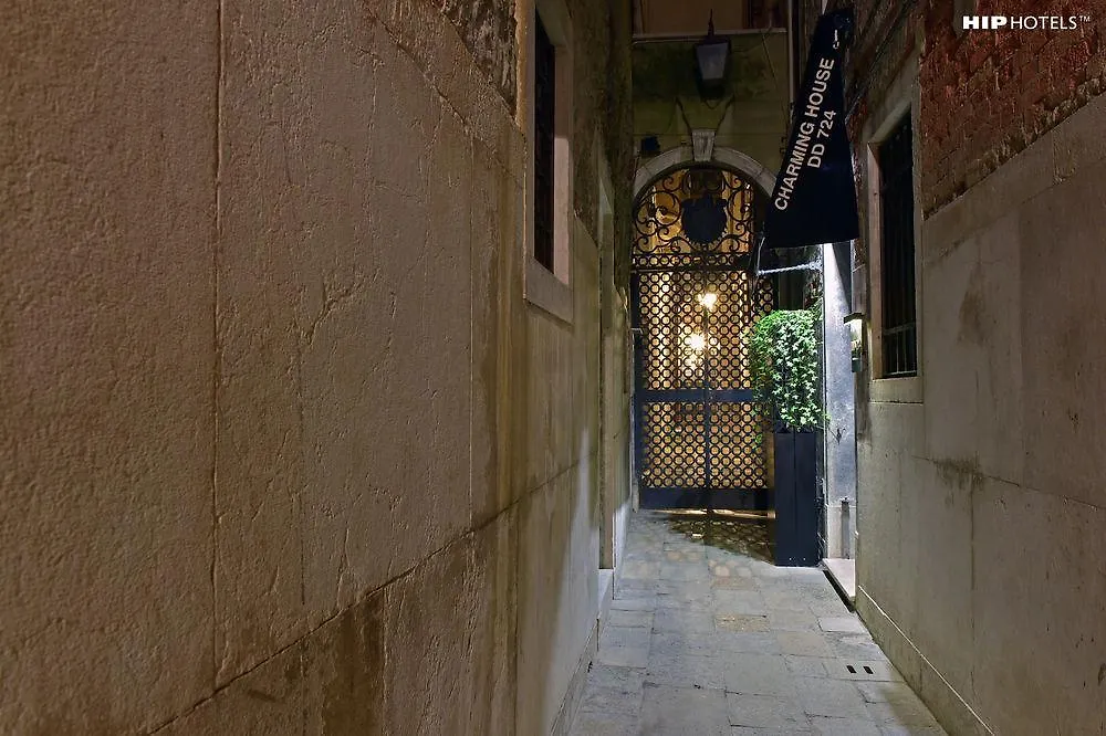 Charming House Dd724 Hotel Venice 3*,