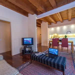 Giudecca Molino Stucky Apartment