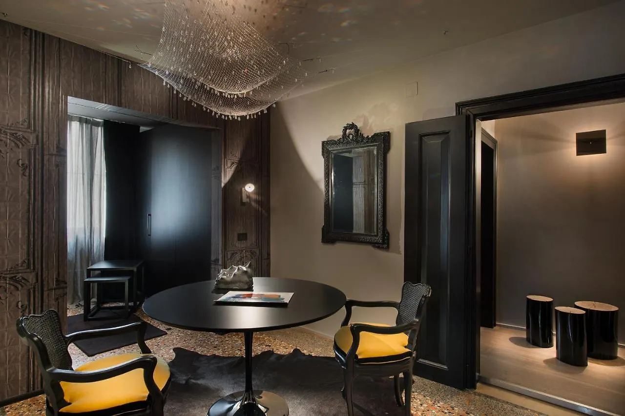 Hotel Charming House Dd724 Venecia 3*,